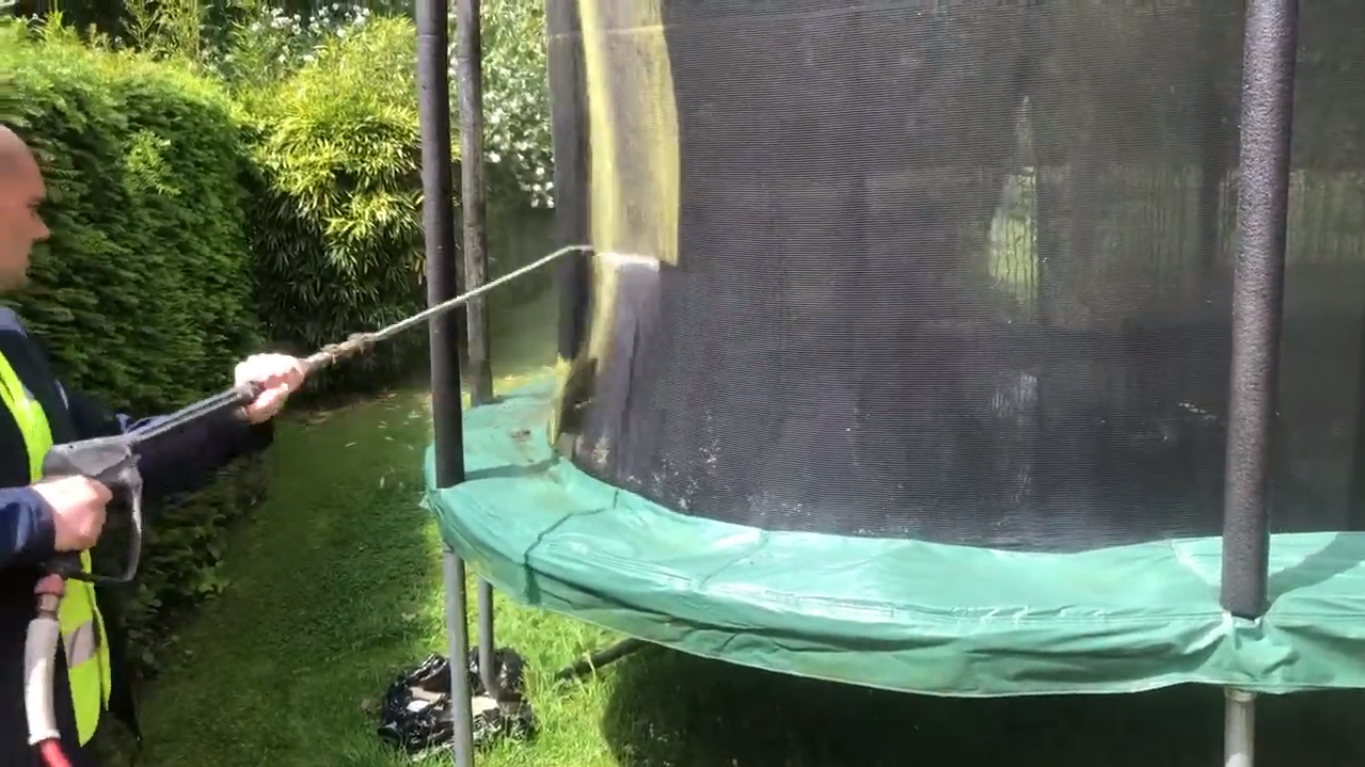 Trampoline cleaning