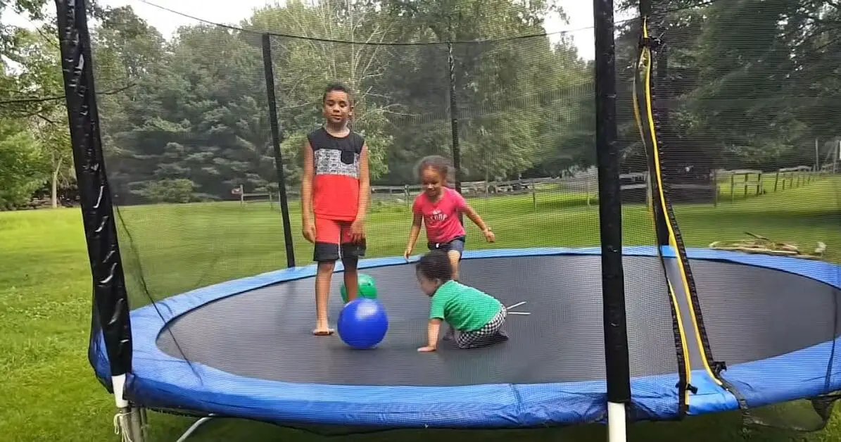 How Much Weight Can a 14-Foot Trampoline Hold