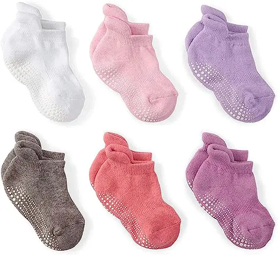 10 Best Trampoline Socks | Reviews & Guide [2023]