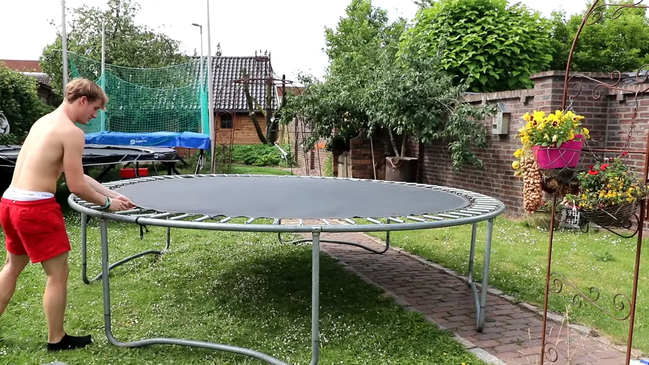 Importance of a trampoline mat