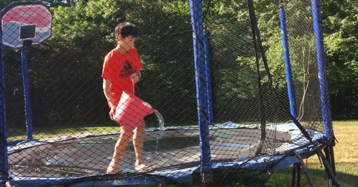 How to clean black residue off trampoline